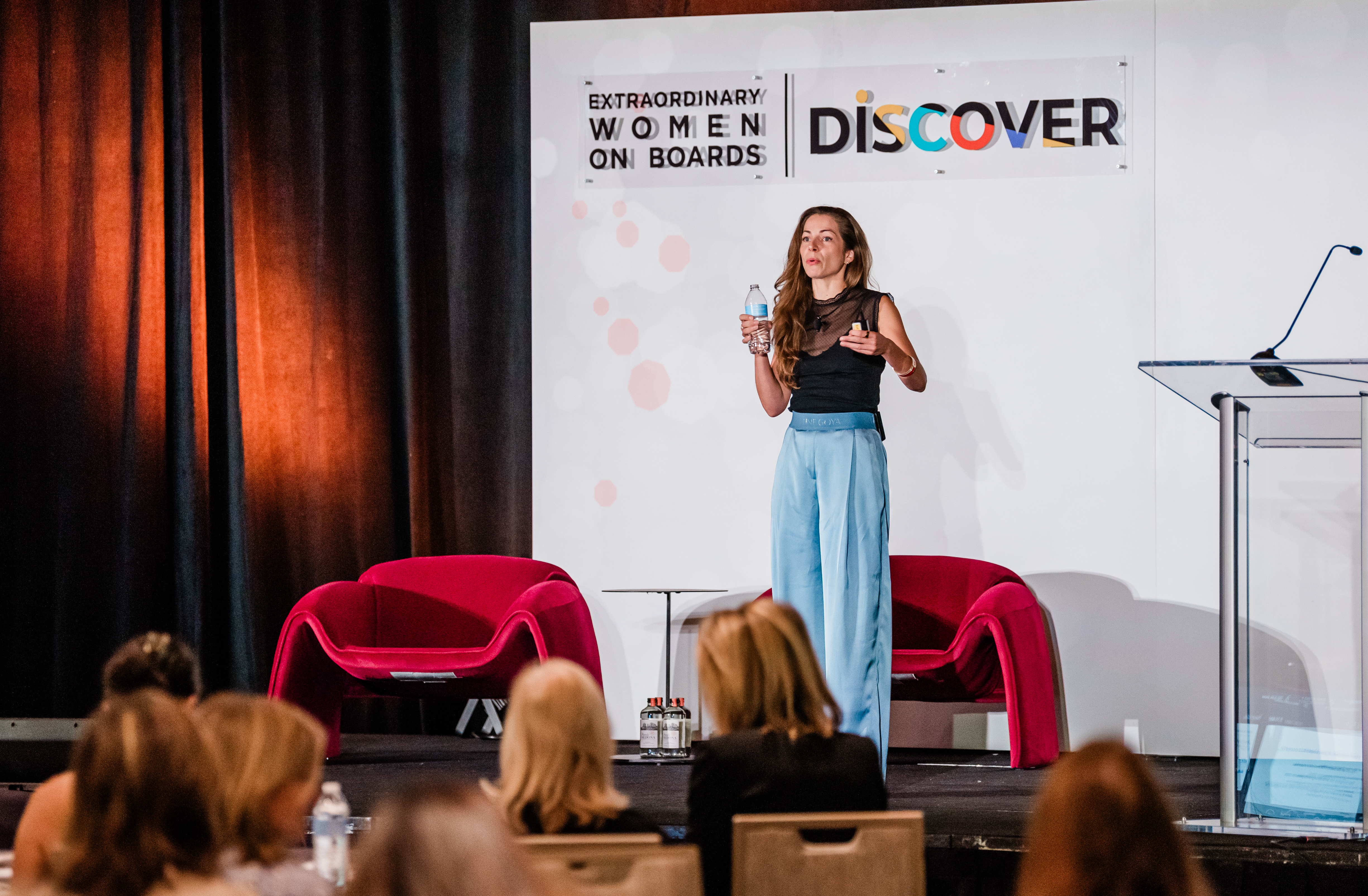 Lauren Vriens keynote at Extraordinary Women on Boards